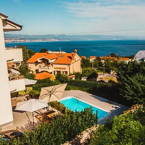 Apartment Pool Maurina Opatija With Sea View, Ičići